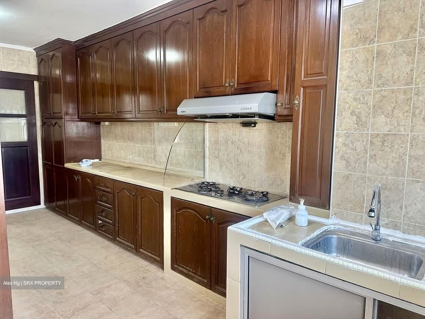 Blk 921 TAMPINES PALMSVILLE (Tampines), HDB 4 Rooms #579678821